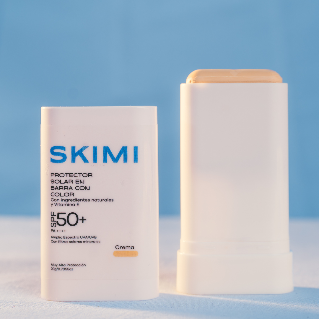 Protector solar en barra con color FPS50+