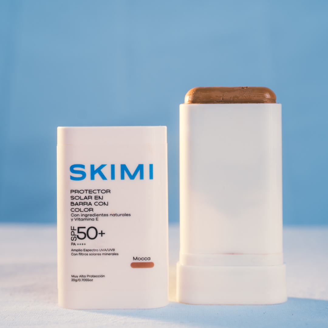 Protector solar en barra con color FPS50+
