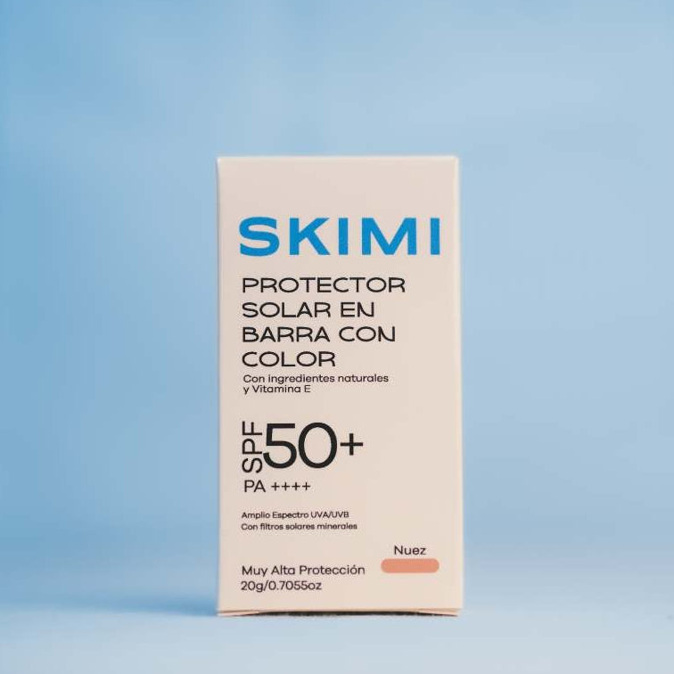 Protector solar en barra con color FPS50+